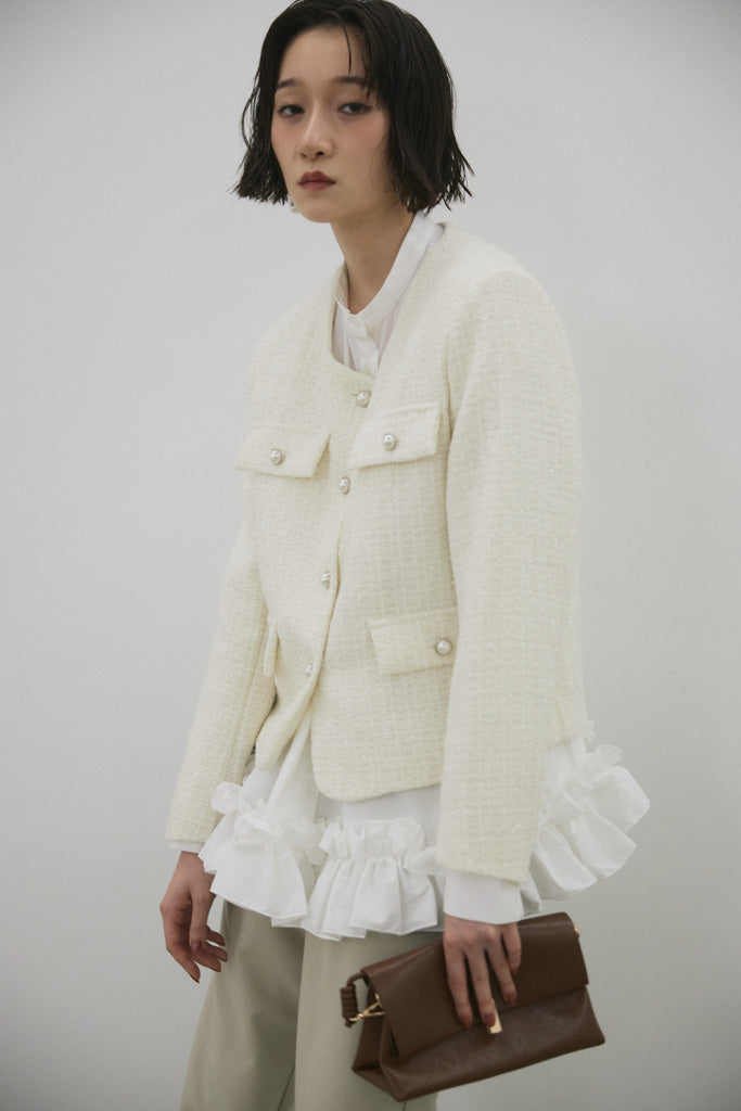 予約]フリルヘムノーカラーブラウス – Frene