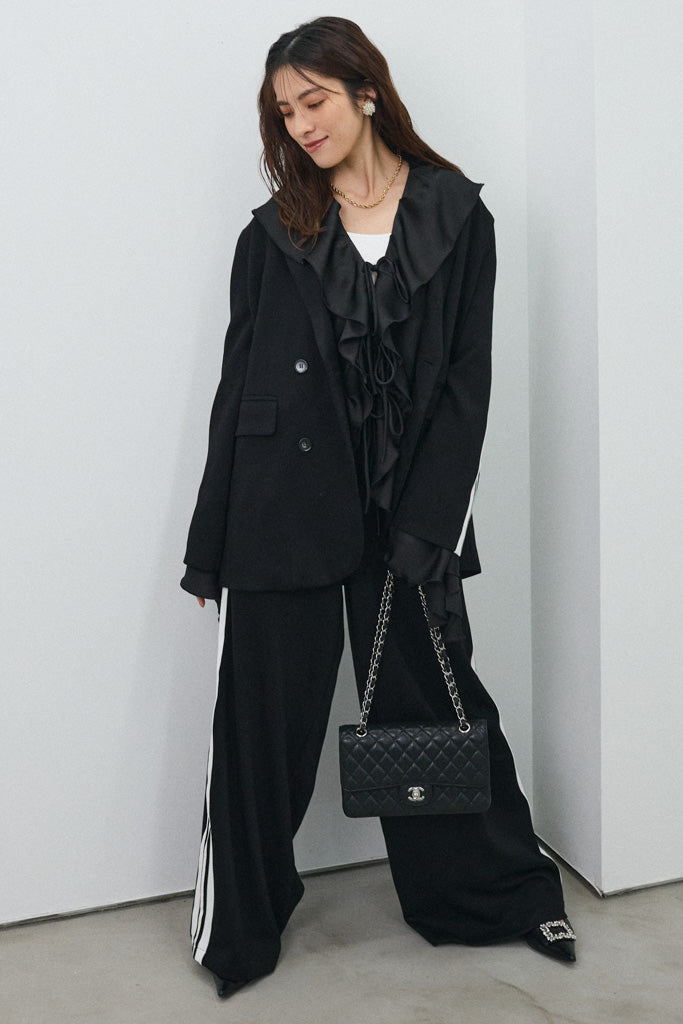 [予約]サテンフリルベルスリーブブラウス