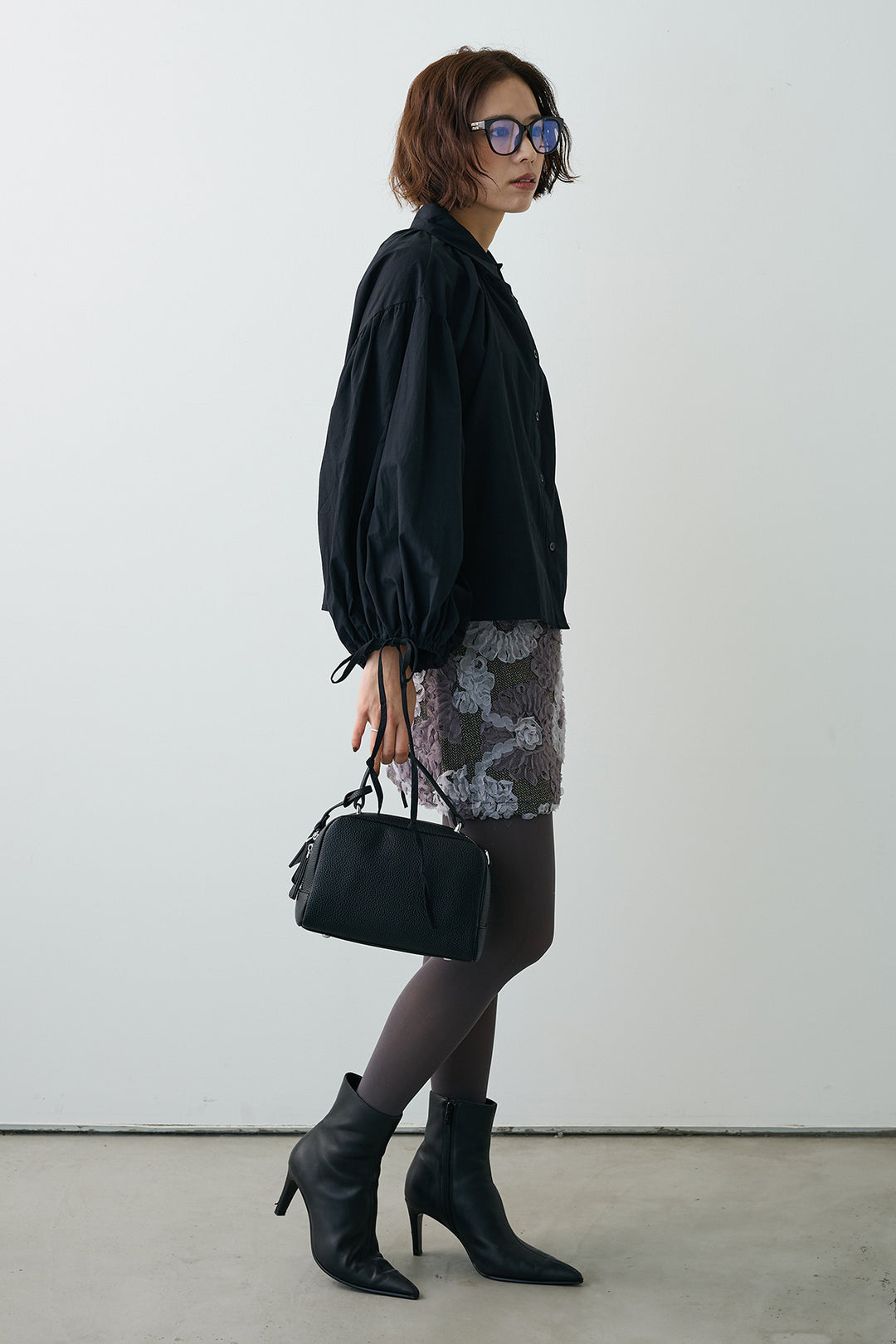 [予約/SET]ワイドスリーブドロストクロップドシャツ+ブルームフラワーミニスカート(2set)