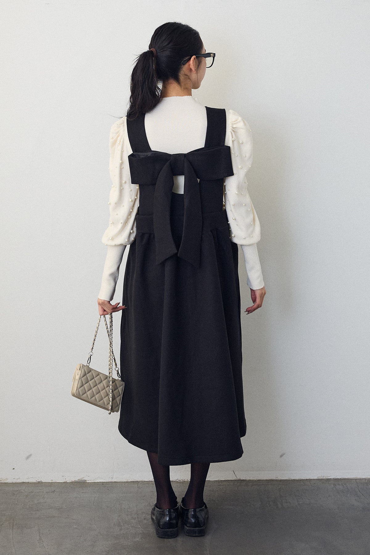 予約/SET]パフスリーブランダムパールニット+前後2wayバックリボン