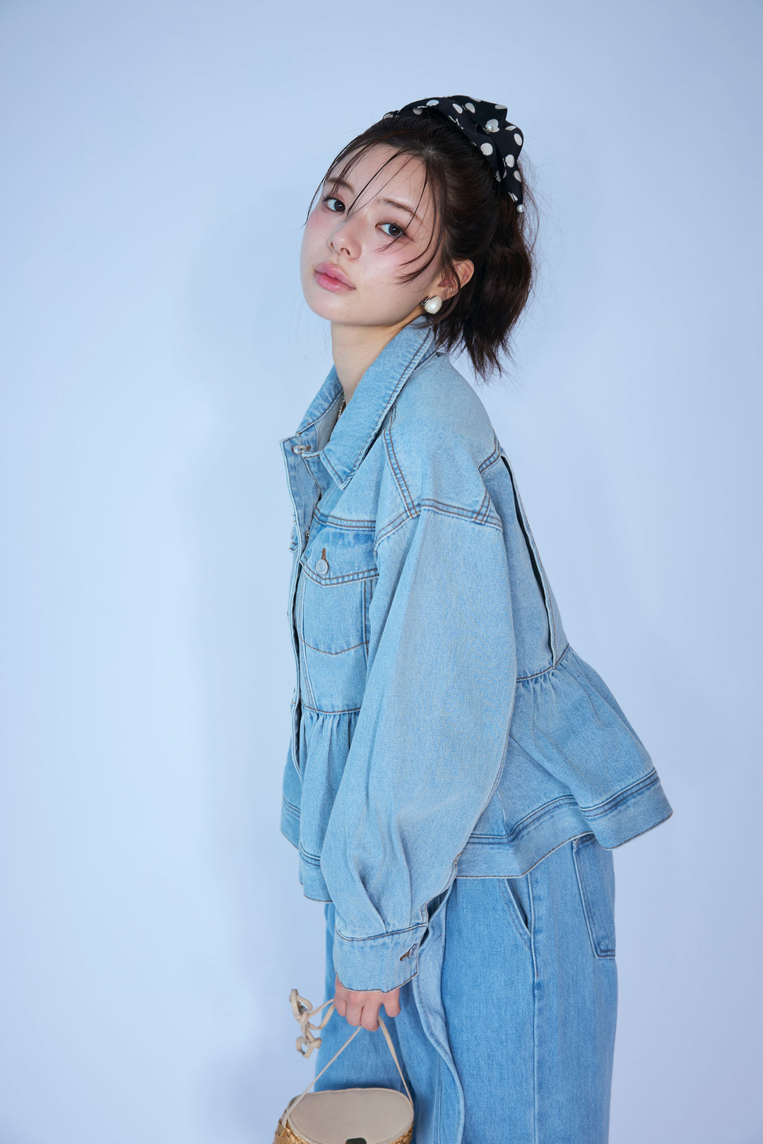 [予約/SET]ペプラムデニムジャケット+フリルウェーブデニムパンツ(2set)