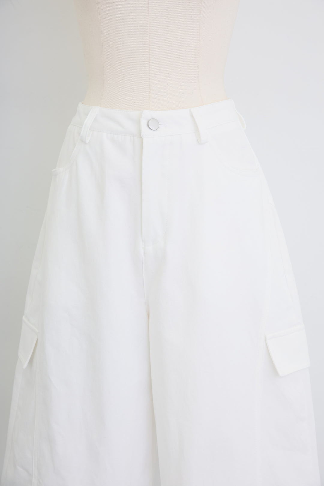 [予約]フリルワイドベルトセットハーフパンツ