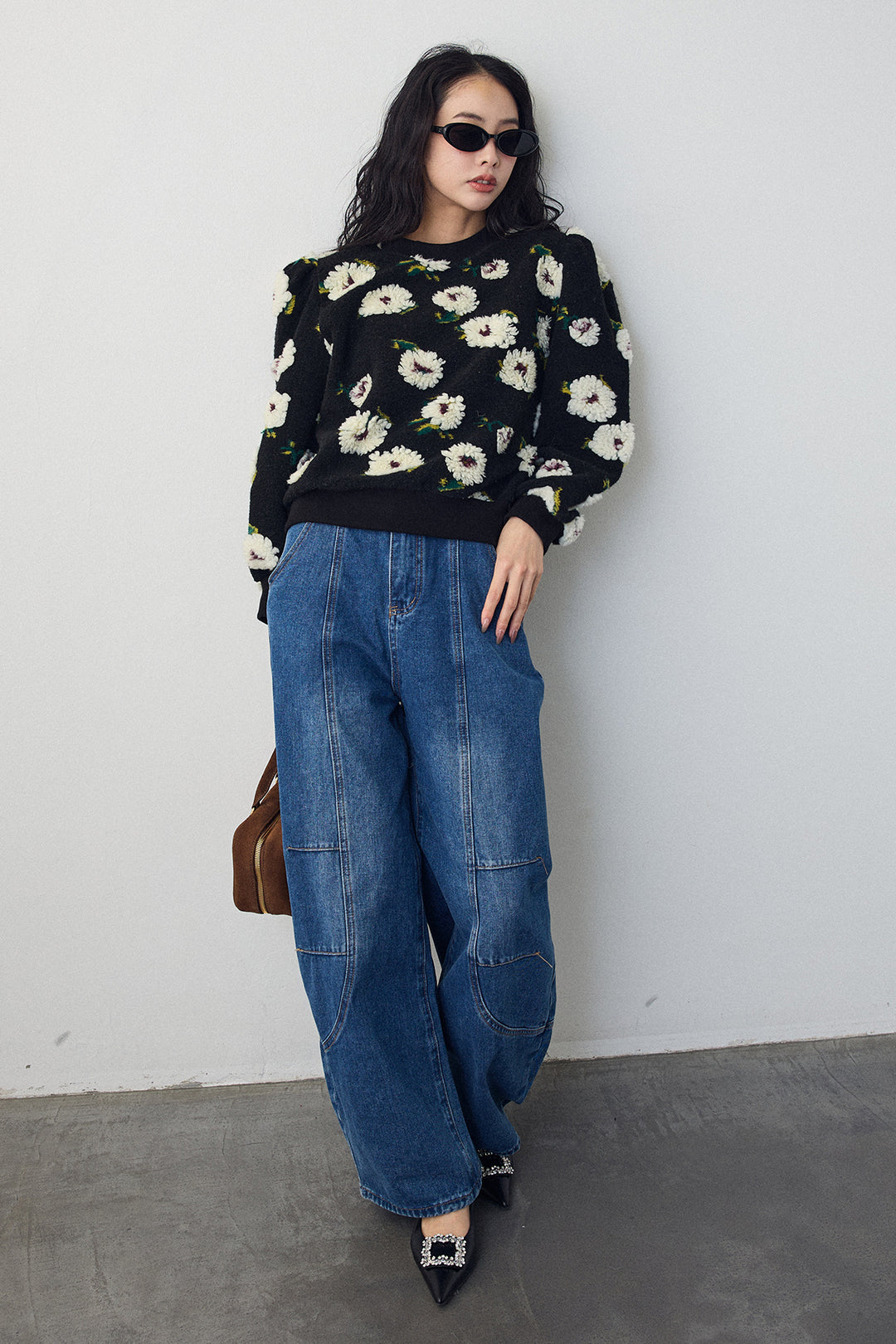 [予約/SET]ボアフラワーモチーフニット+ステッチ美ラインカーブデニムパンツ(2set)