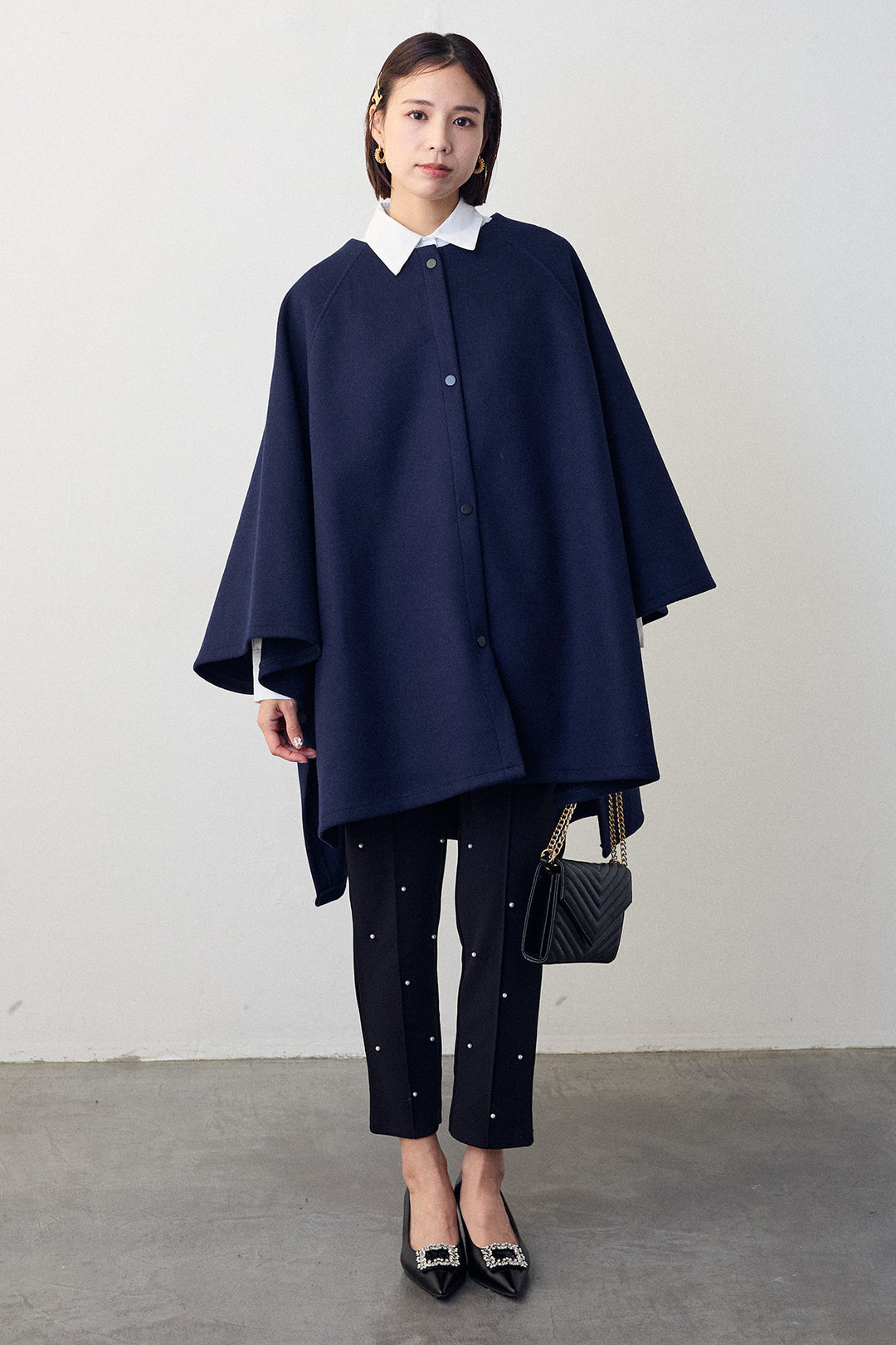 [予約/SET]パネルフレアヘムシャツ+ウールライクドルマンポンチョコート+センターシームランダムパールパンツ(3set)