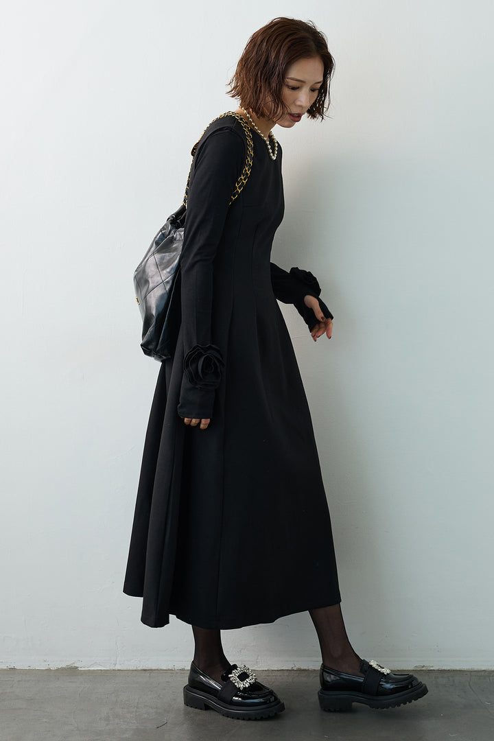 [予約/SET]フラワーモチーフポイントカットトップス+プリンセスラインフレアワンピース(2set)