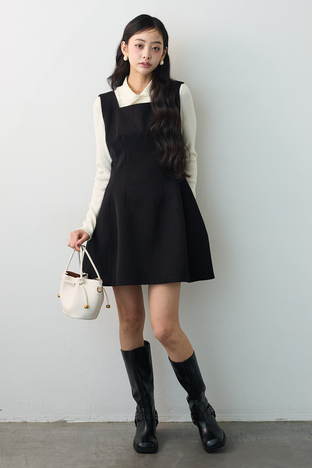 [予約]ビジューパール衿リブニット