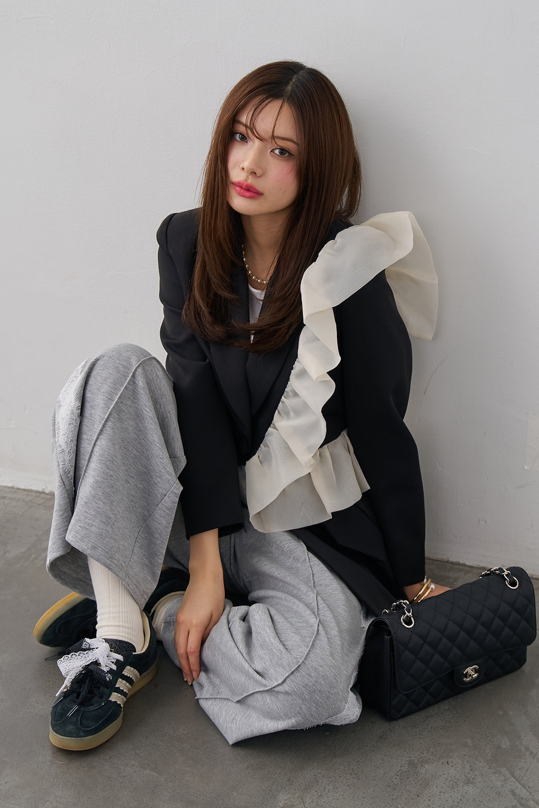 [予約/SET]アシメフリルマニッシュジャケット+サイドレースWフェイスカットソーパンツ(2set)