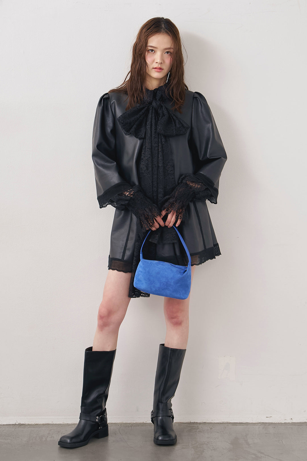 [予約/SET]クラシカルレースボウタイブラウス+フェイクレザーパフスリーブジャケット+レザーライクフレアショートパンツ(3set)