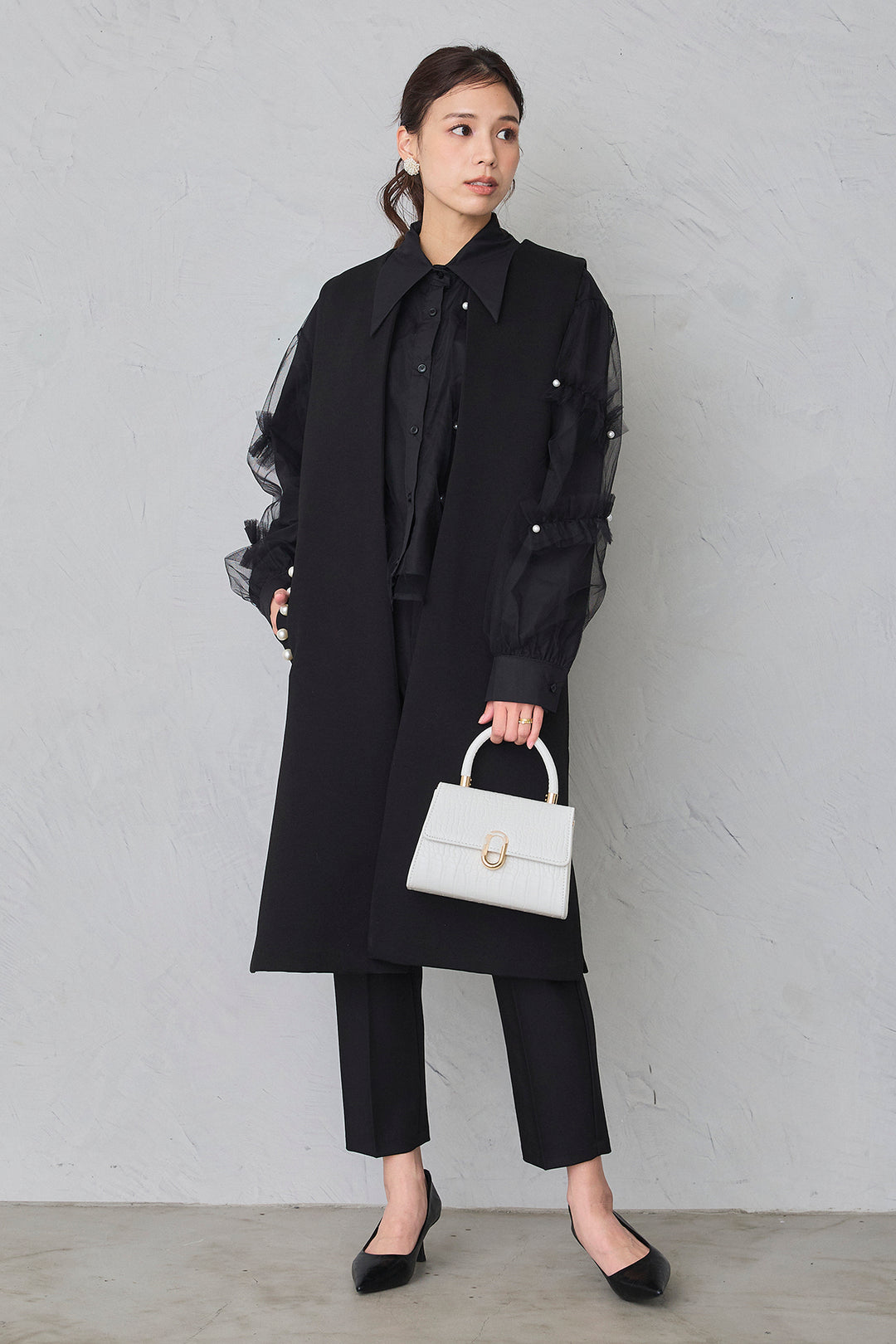 [予約/SET]チュールレイヤードパールシャツ+ポケットパール付きボンディングロングベスト+タックテーパードパンツ(3set)