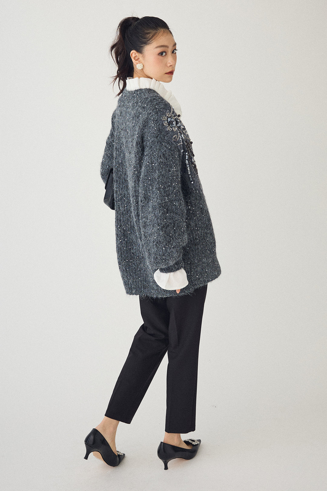 [予約/SET]ビーズフラワースパンコールシャイニーニットカーデ+タックテーパードパンツ(2set)