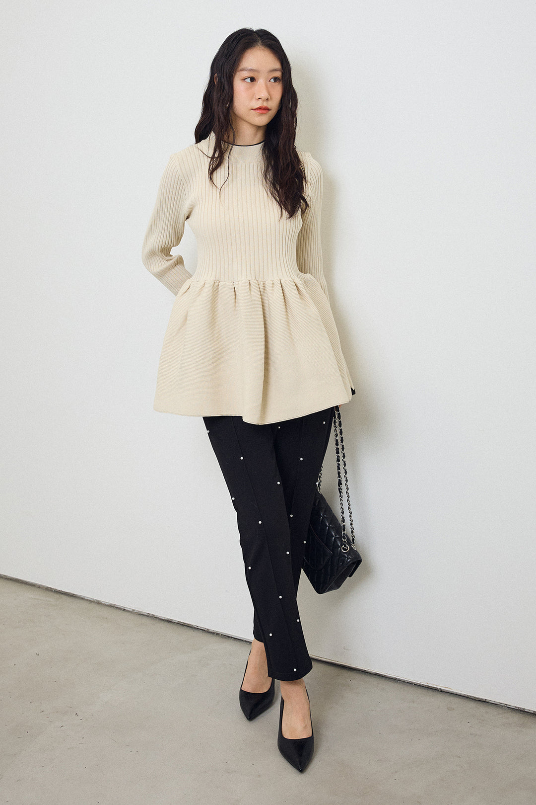 [予約/SET]リブフレア配色スリーブペプラムニット+センターシームランダムパールパンツ(2set)