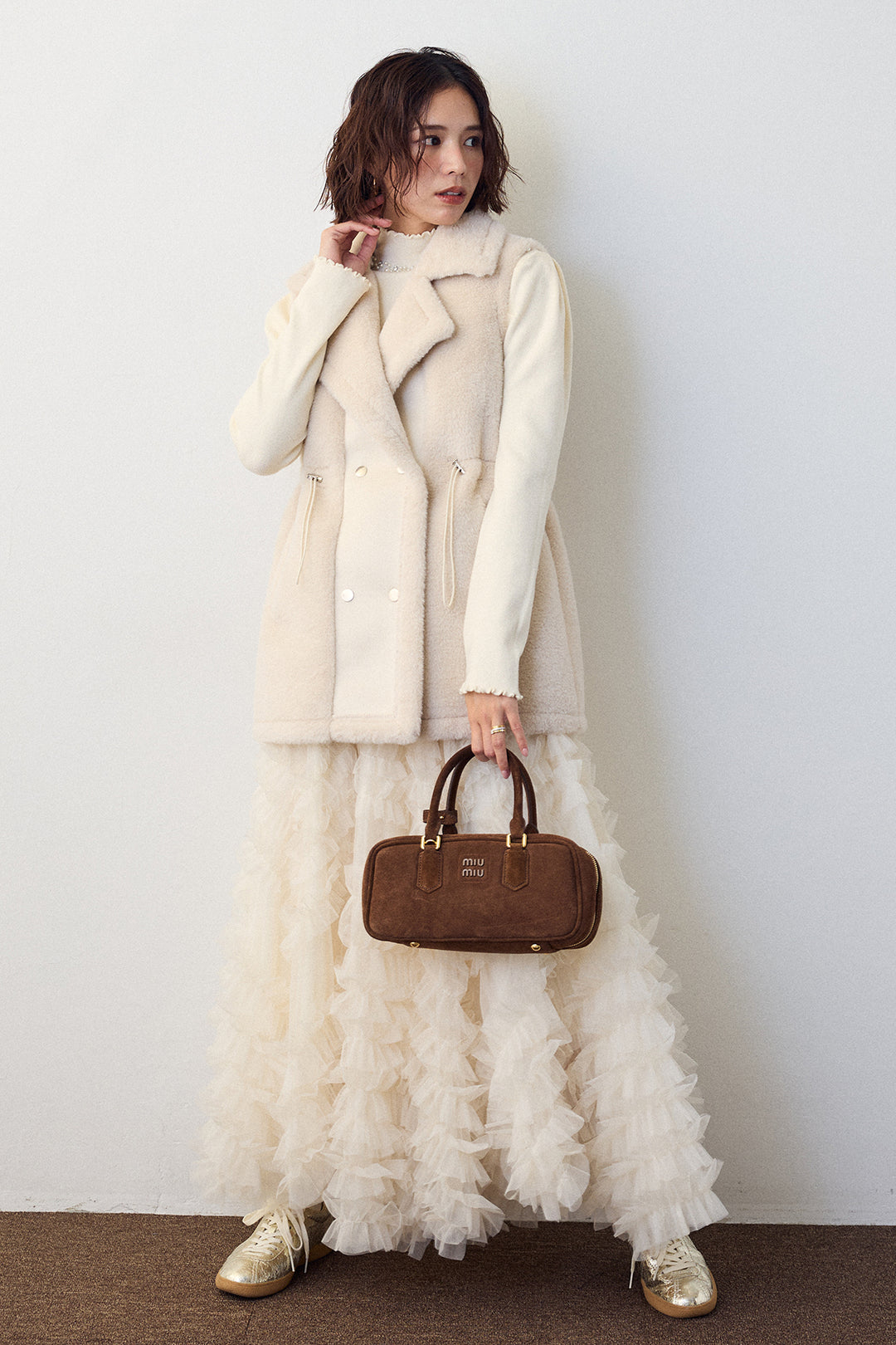 [予約/SET]ネックショルダーパールポイントニット+テディボアウエストドロストベスト+スフレアシメチュールスカート(3set)