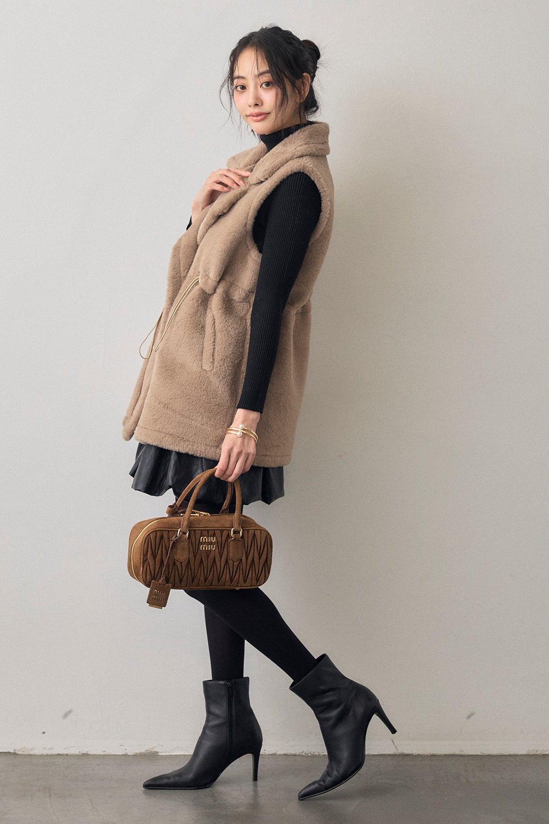 [予約/SET]テディボアウエストドロストベスト+フェイクレザーティアードバルーンミニスカート(2set)