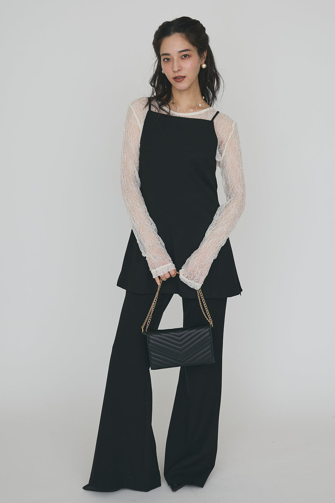 [予約]美脚セミフレアパンツ