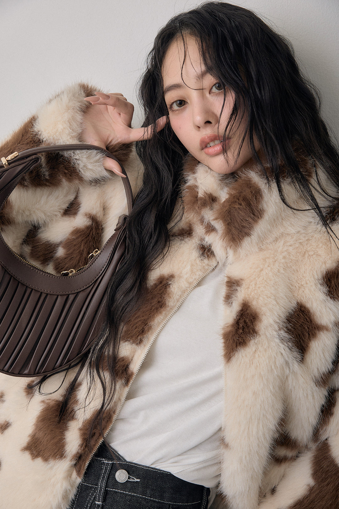 [予約]COW柄スタンドファーライクコート