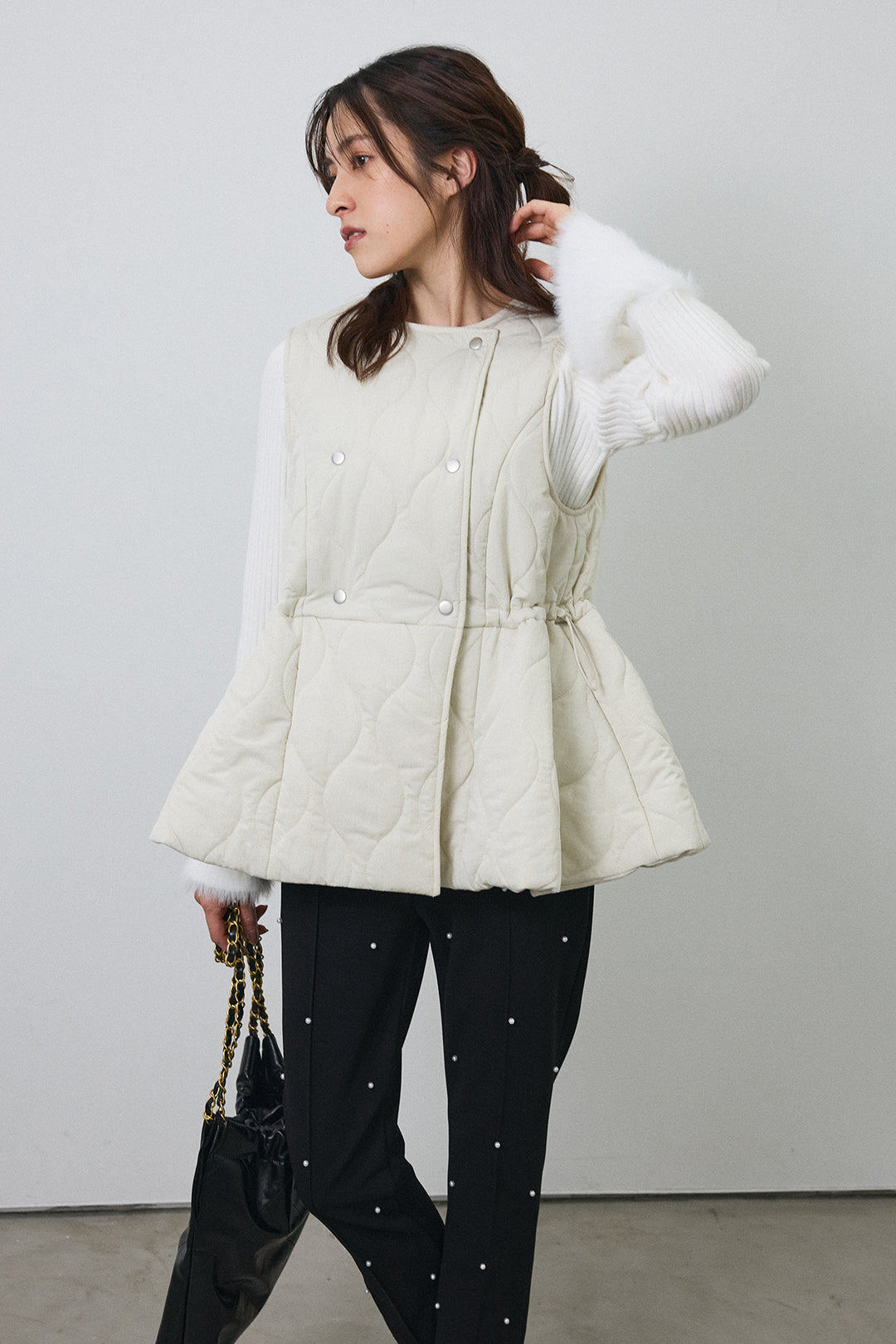 [予約/SET]キルティングフレアシルエットベスト+センターシームランダムパールパンツ(2set)