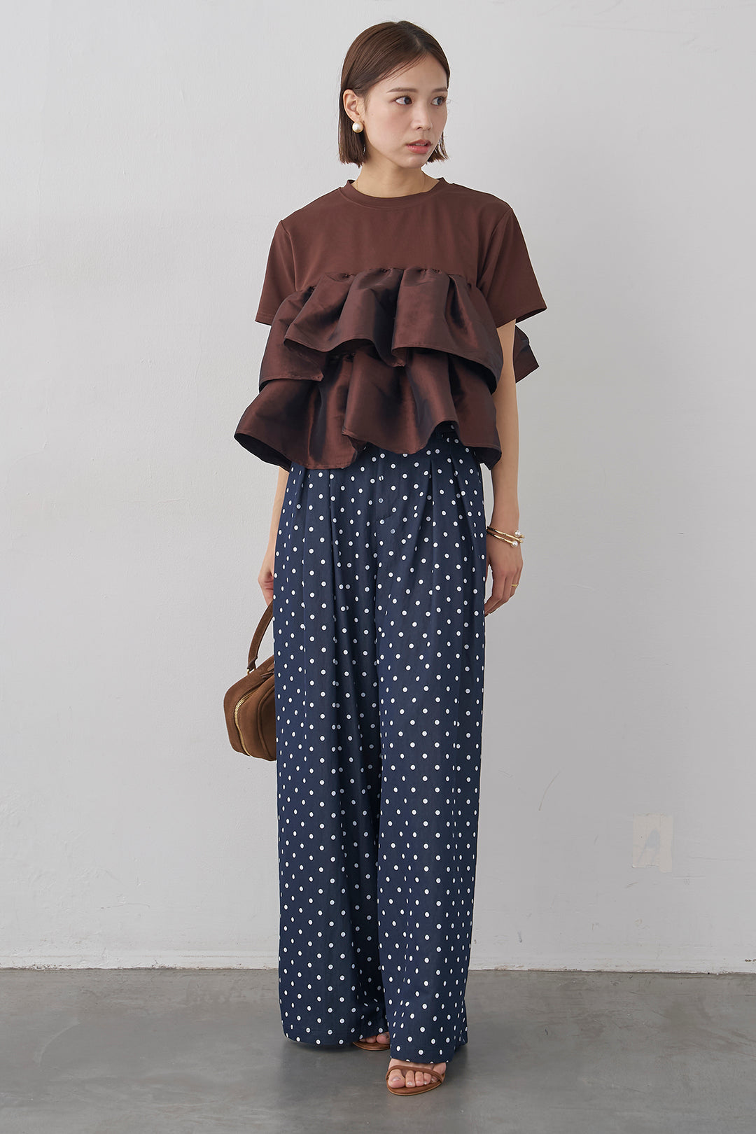 [予約/SET]ナイロンフリルドッキングTシャツ+ハイウエストドットデニムパンツ(2set)