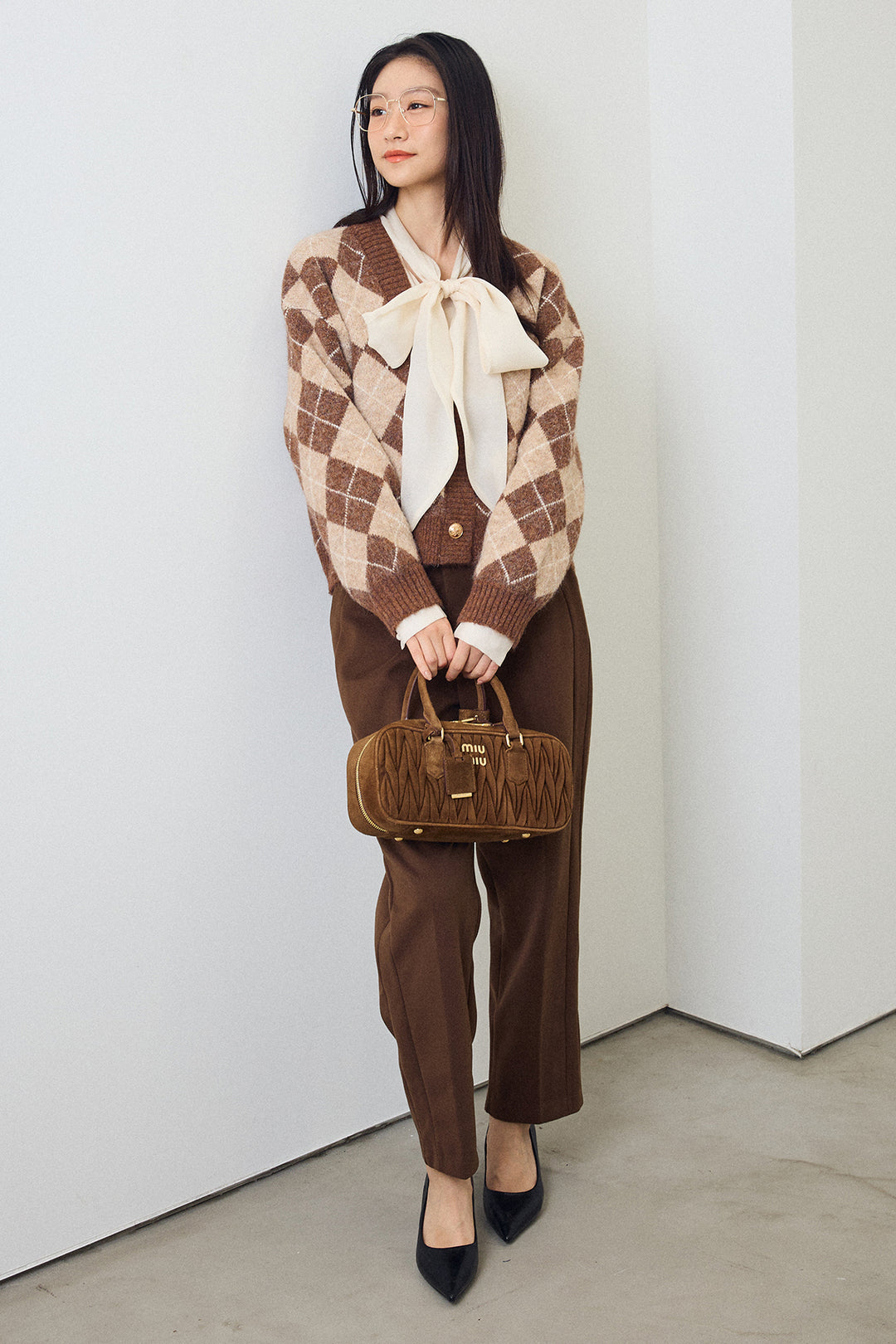 [予約/SET]前後2wayリボンシアーブラウス+アーガイル柄ゴールドボタンニットカーデ(2set)