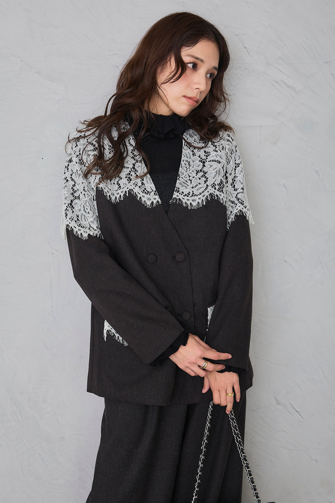 [予約/SET]ダブルフリルカラーニットプルオーバー+ショルダーレースデザインジャケット+ライトツイードタックパンツ(3set)