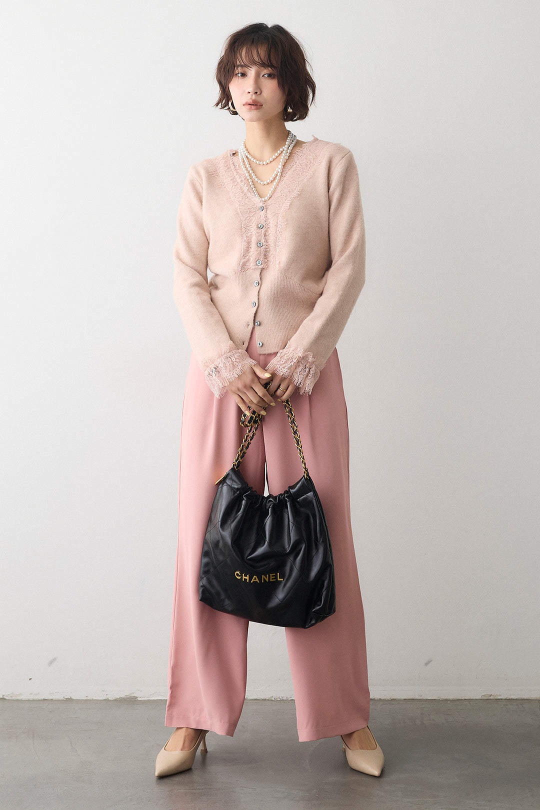 [予約/SET]レースVラインボタンニット+とろみドロストワイドパンツ(2set)