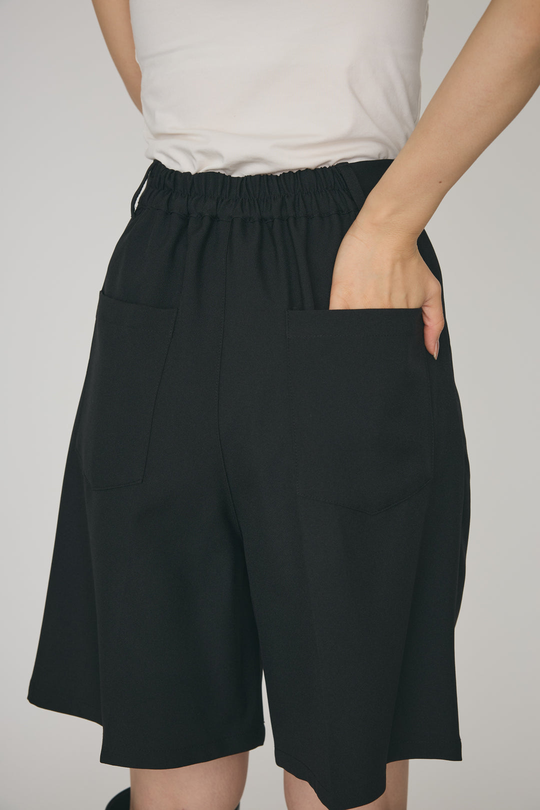 [予約]センタープレスハーフパンツ