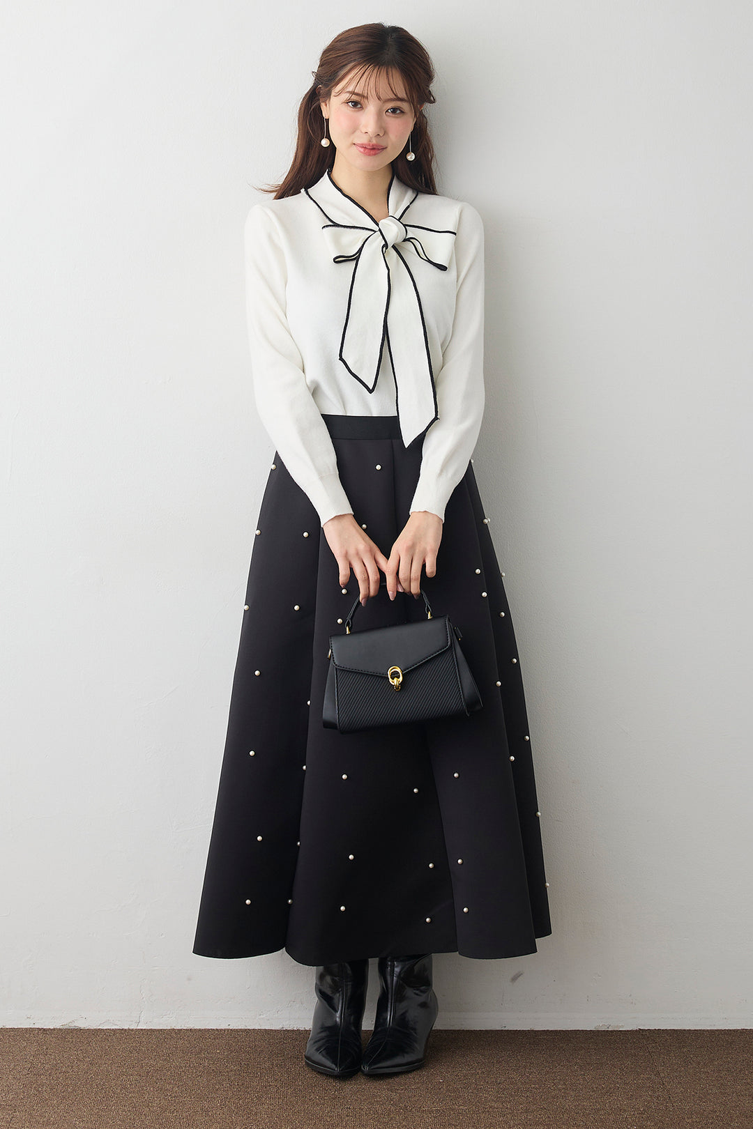 [予約/SET]配色ボウタイリボンニット+マルチパターンボンディングフレアスカート(2set)