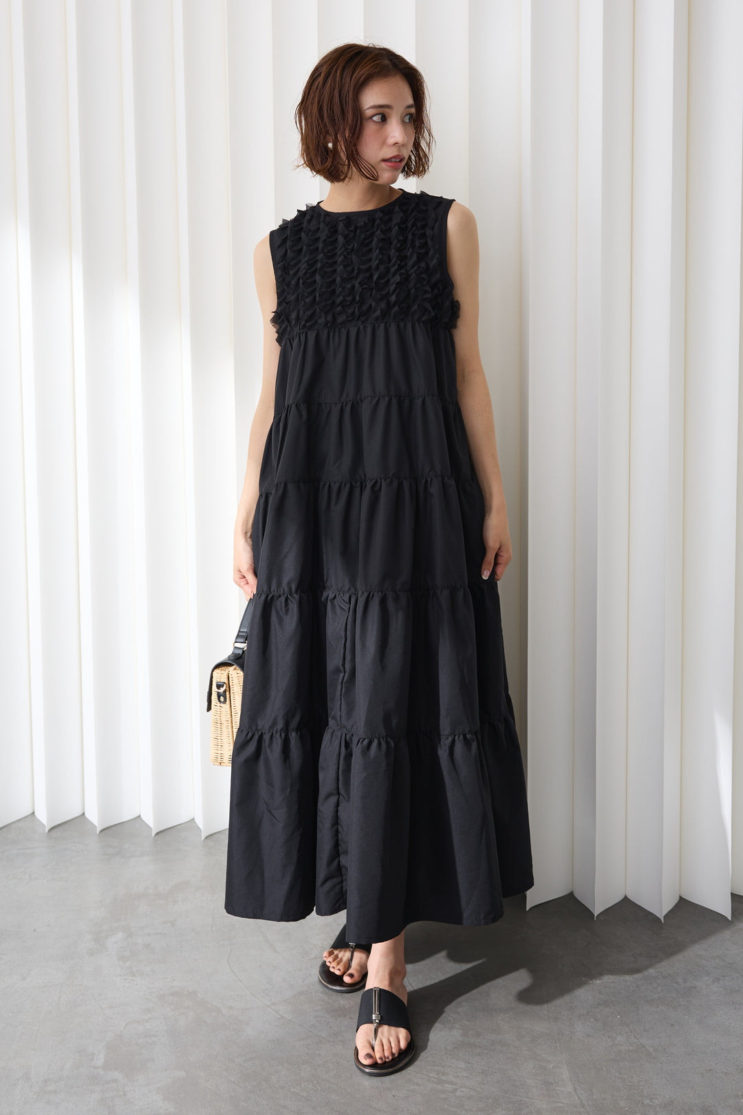 [予約]ホイップフリルティアードノースリワンピ