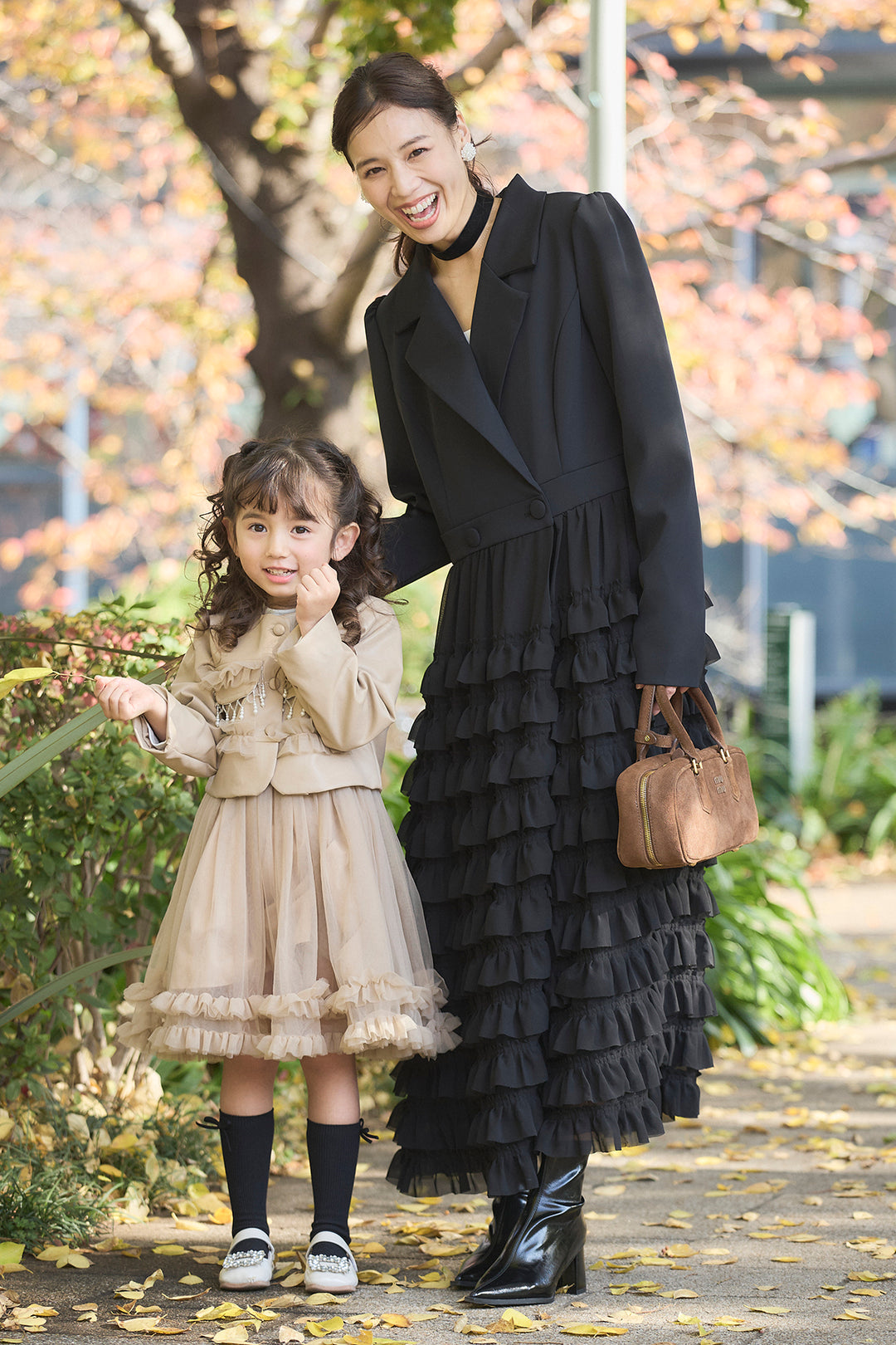 [予約/親子SET]ティアードチュールドッキングジャケットワンピース+[kids]フリルヘムチュールワンピ＋ジャケットセット(2set)