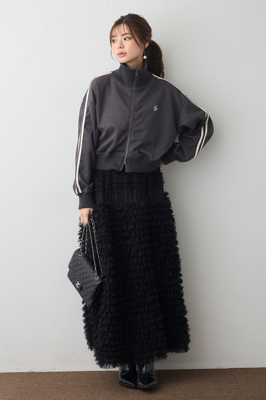 [予約/SET]スエードポンチトラックジャケット+ホイップチュールティアードスカート(2set)