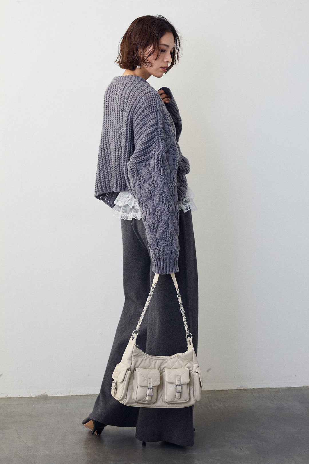 [予約/SET]ニュアンスケーブルクロップドニット+ウエストレースニットストレートパンツ(2set)