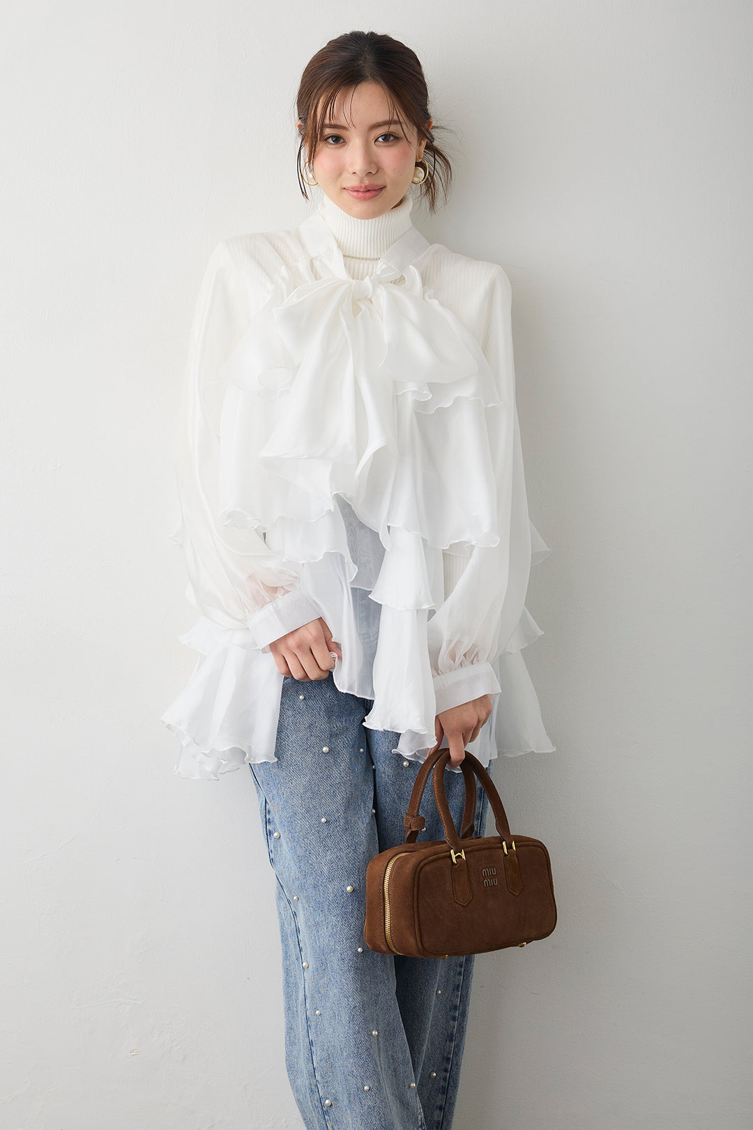 [予約/SET]ベーシックリブタートルニット+フロントBIGリボンティアードエアリーチュニック+パールスタッズストレートハイウエストデニム(3set)