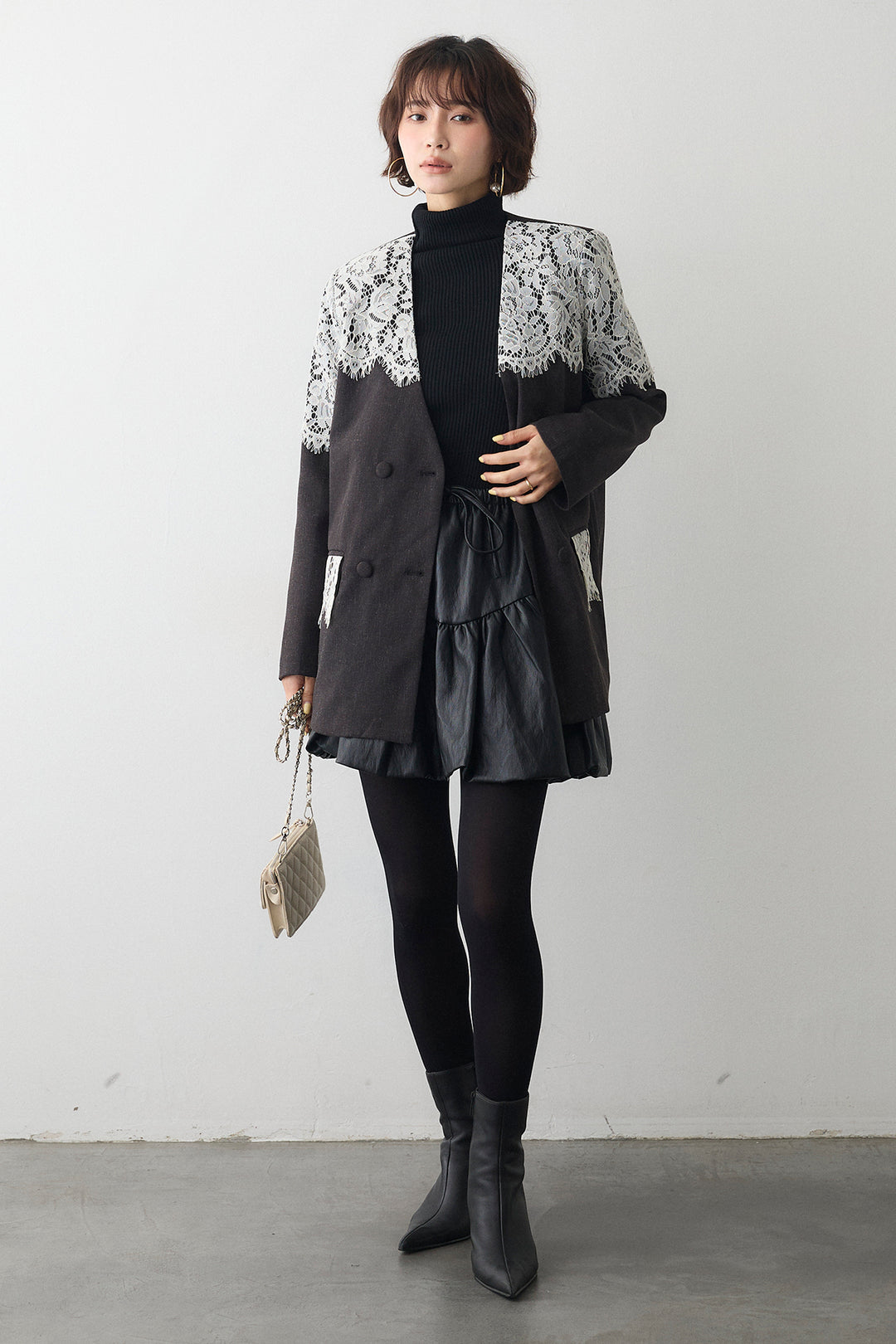[予約/SET]ベーシックリブタートルニット+ショルダーレースデザインジャケット+フェイクレザーティアードバルーンミニスカート(3set)