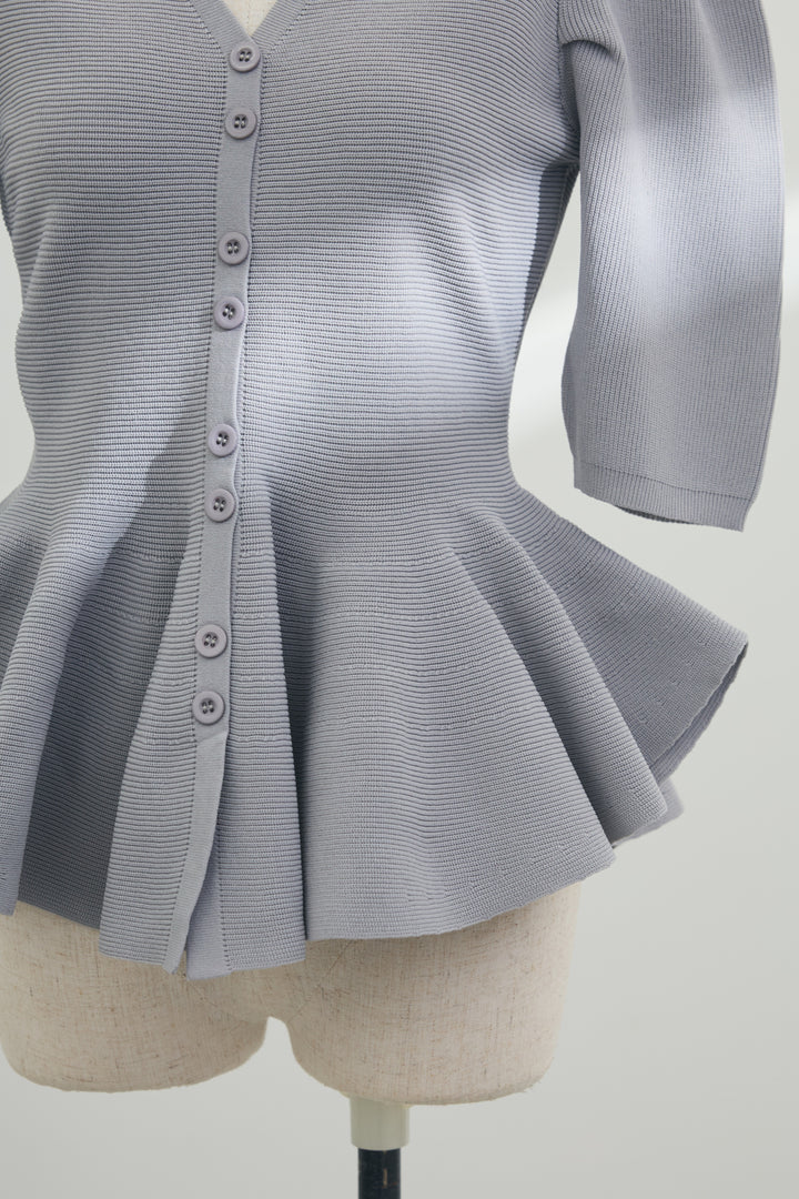 [予約]美ラインペプラムハーフスリーブニット