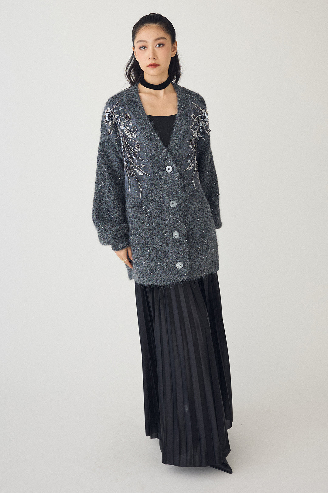 [予約/SET]ビーズフラワースパンコールシャイニーニットカーデ+シャイニープリーツサテンスカート(2set)