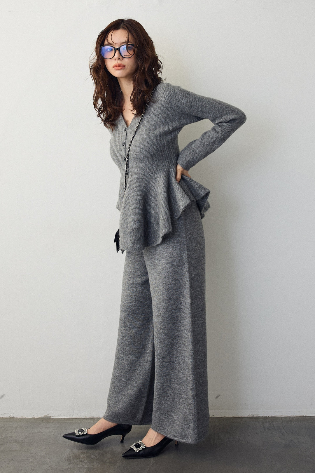 [予約]美ラインペプラムニットセットアップ