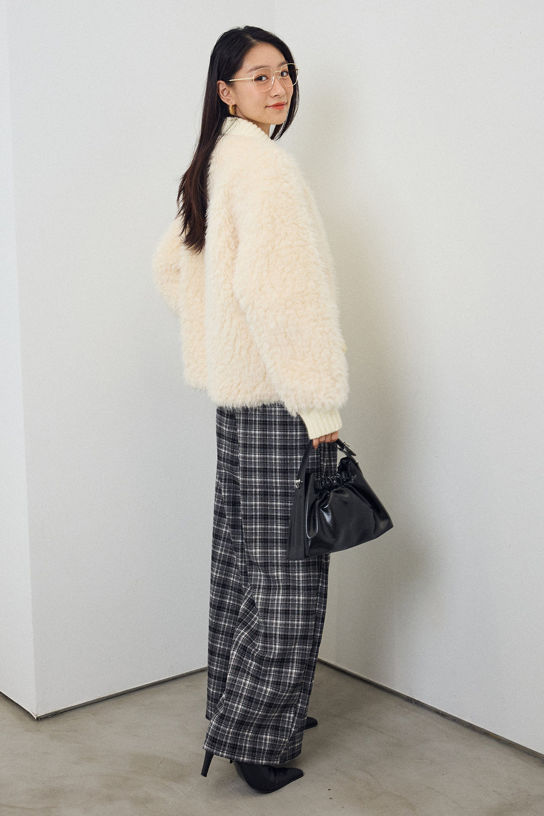 [予約/SET]シャギーファー×リブニットミックスジャケット+ハイウエストチェックセミワイドパンツ(2set)