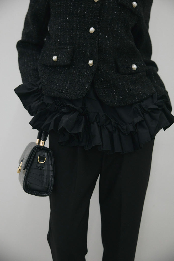 予約]フリルヘムノーカラーブラウス – Frene