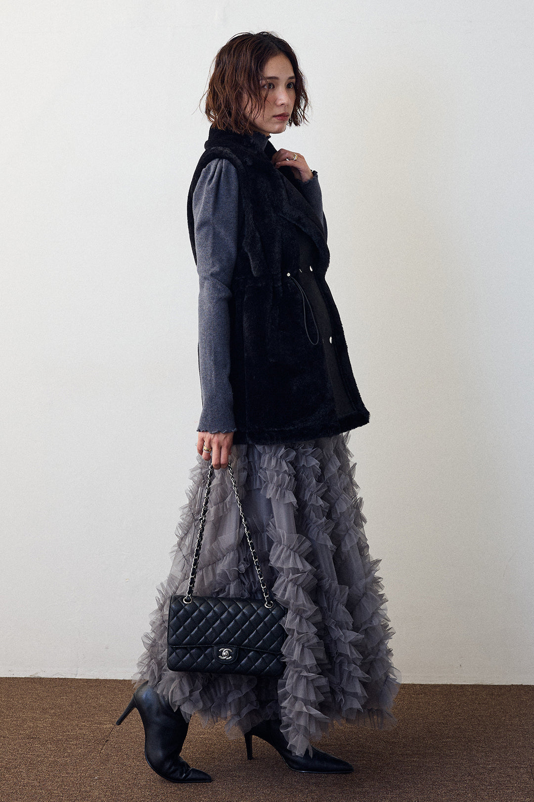 [予約/SET]ネックショルダーパールポイントニット+テディボアウエストドロストベスト+スフレアシメチュールスカート(3set)