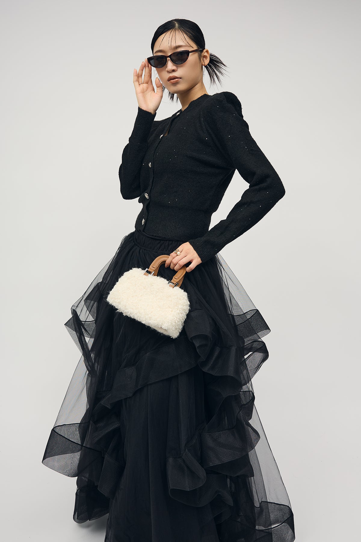 【新品】Frene ランダムフリルティアードボリュームスカート ブラック 予約/SET]アシメケープタンクニットセット+ランダムフリルティアード