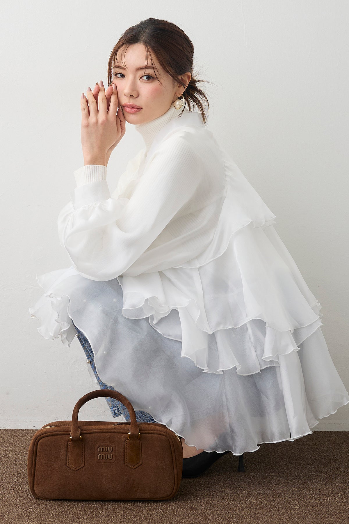 予約]フロントBIGリボンティアードエアリーチュニック – Frene