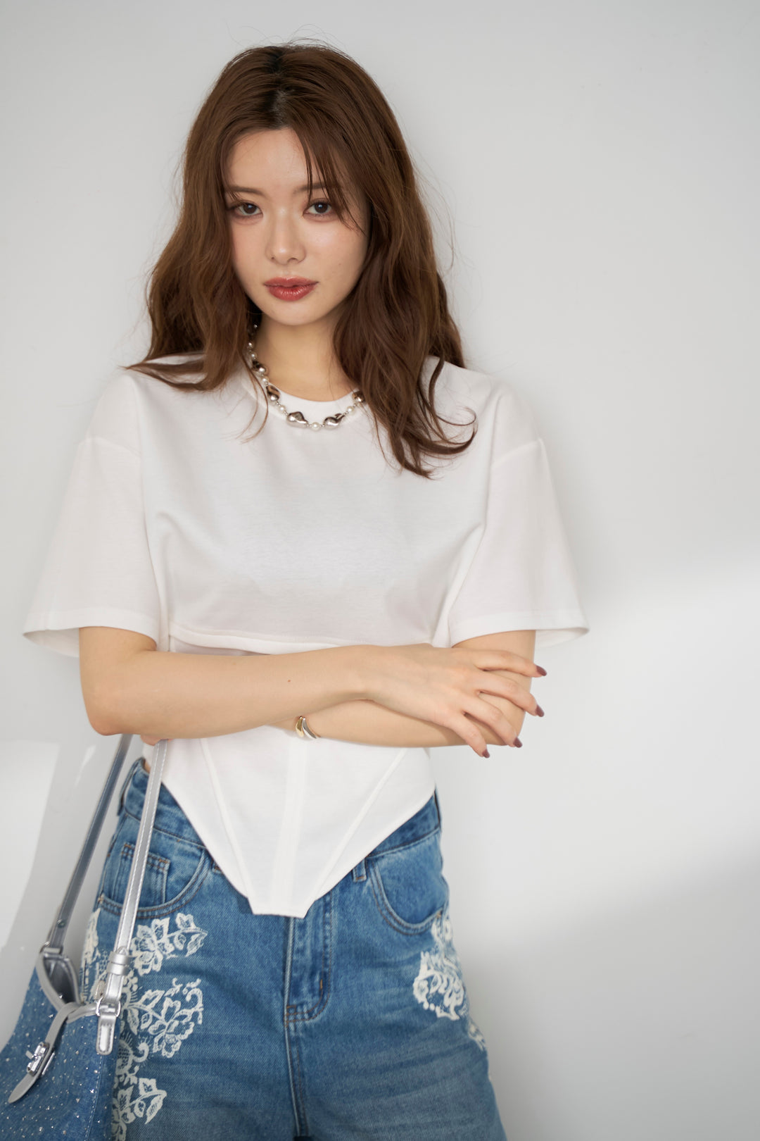 [予約/SET]バックレースアップTシャツ+レースプリントデザインデニムパンツ(2set)