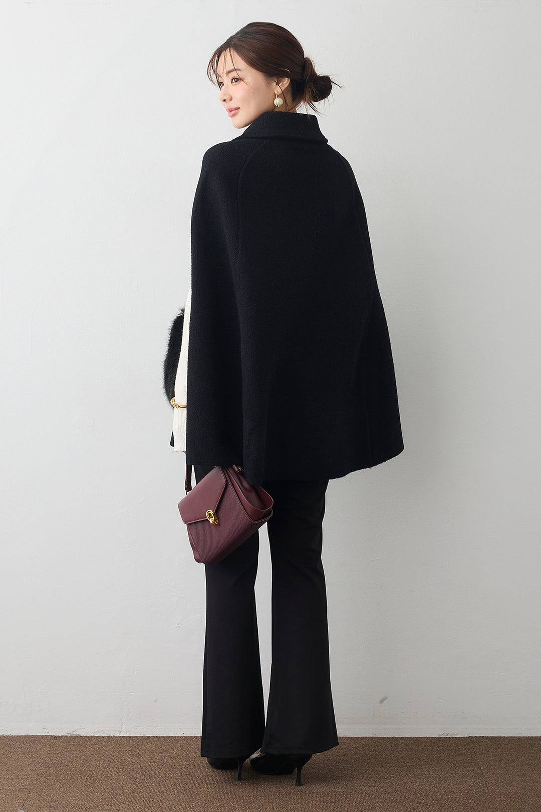 [予約/SET]ウールタッチファーポケットポンチョコート+センタースリットパールパンツ(2set)