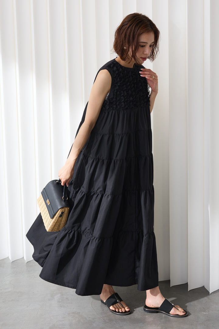 [予約]ホイップフリルティアードノースリワンピ