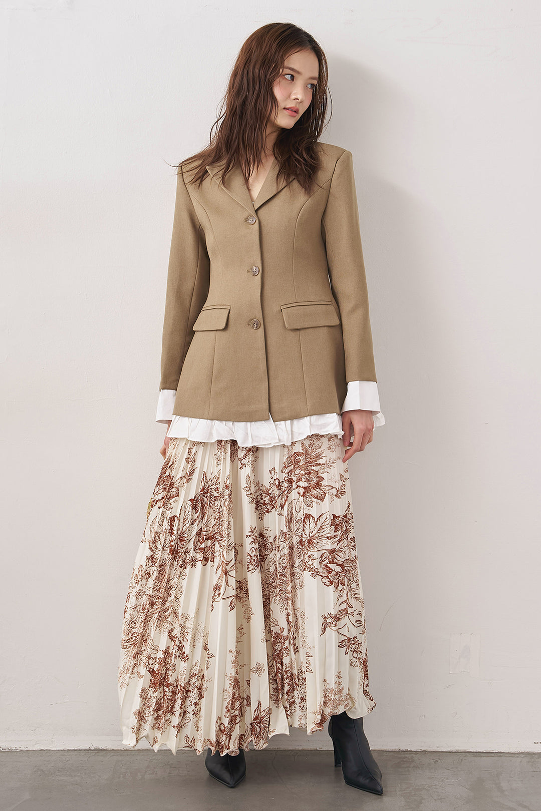 [予約/SET]プリンセスラインフリルドッキングジャケット+モノトーントワル柄プリーツスカート(2set)