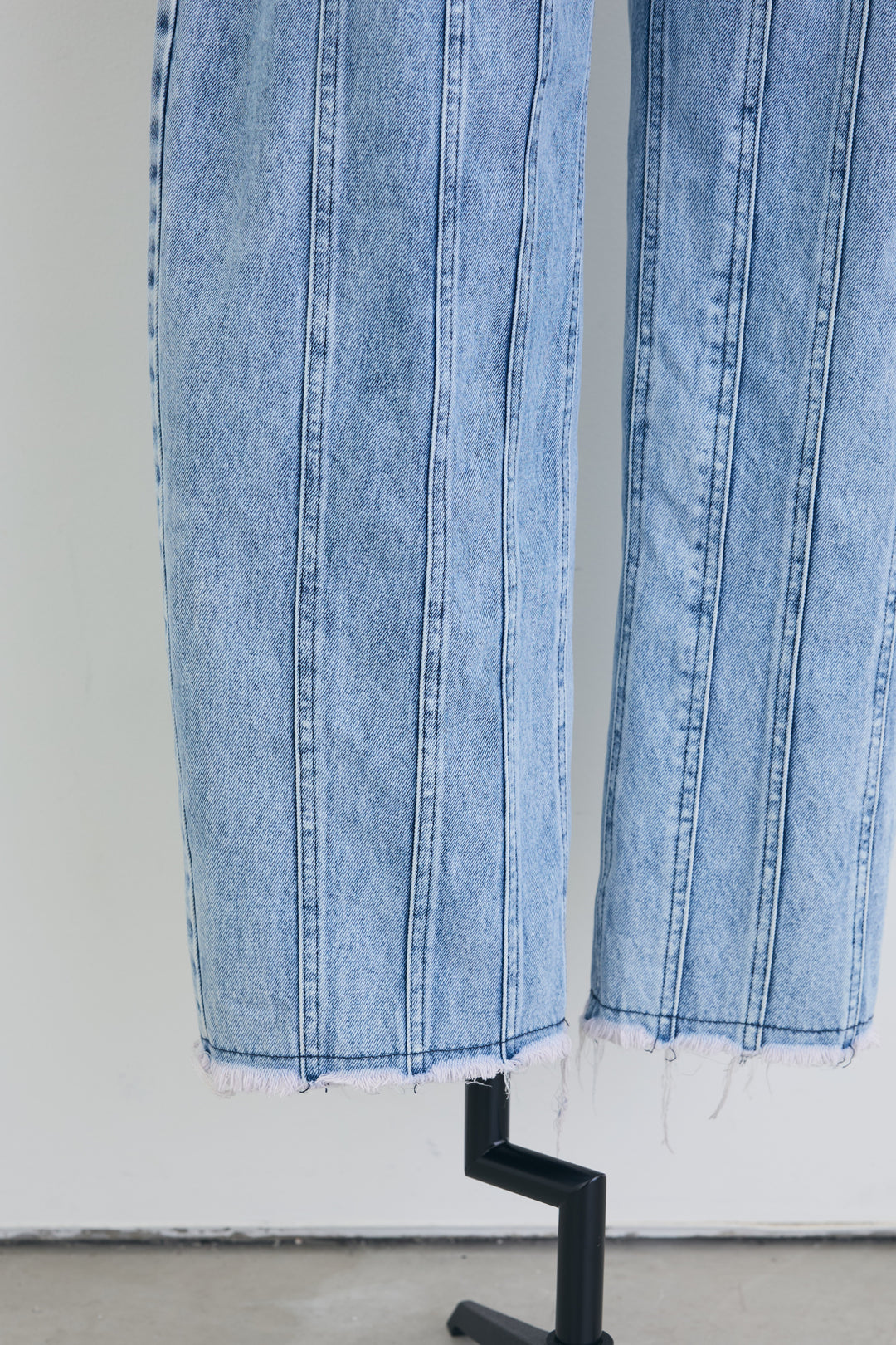[予約]アイスウォッシュデニムパンツ