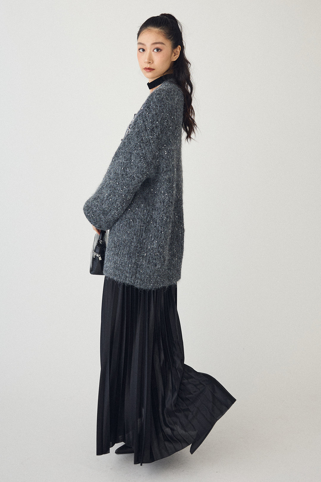 [予約/SET]ビーズフラワースパンコールシャイニーニットカーデ+シャイニープリーツサテンスカート(2set)