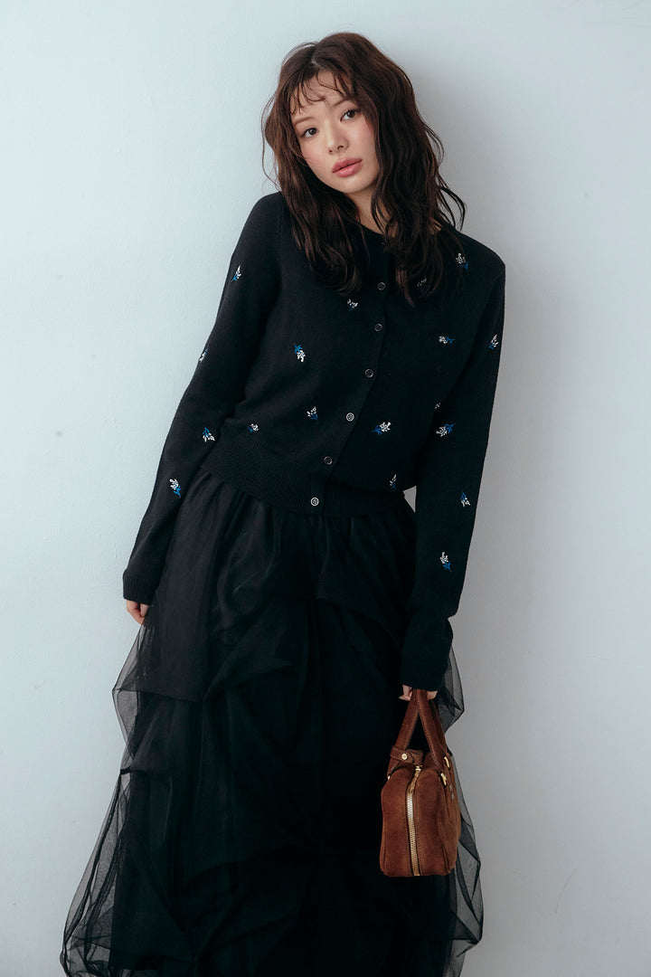 [予約/SET]ニュアンスフラワー刺繍クロップドニットカーデ+マルチパターンタックチュールスカート(2set)