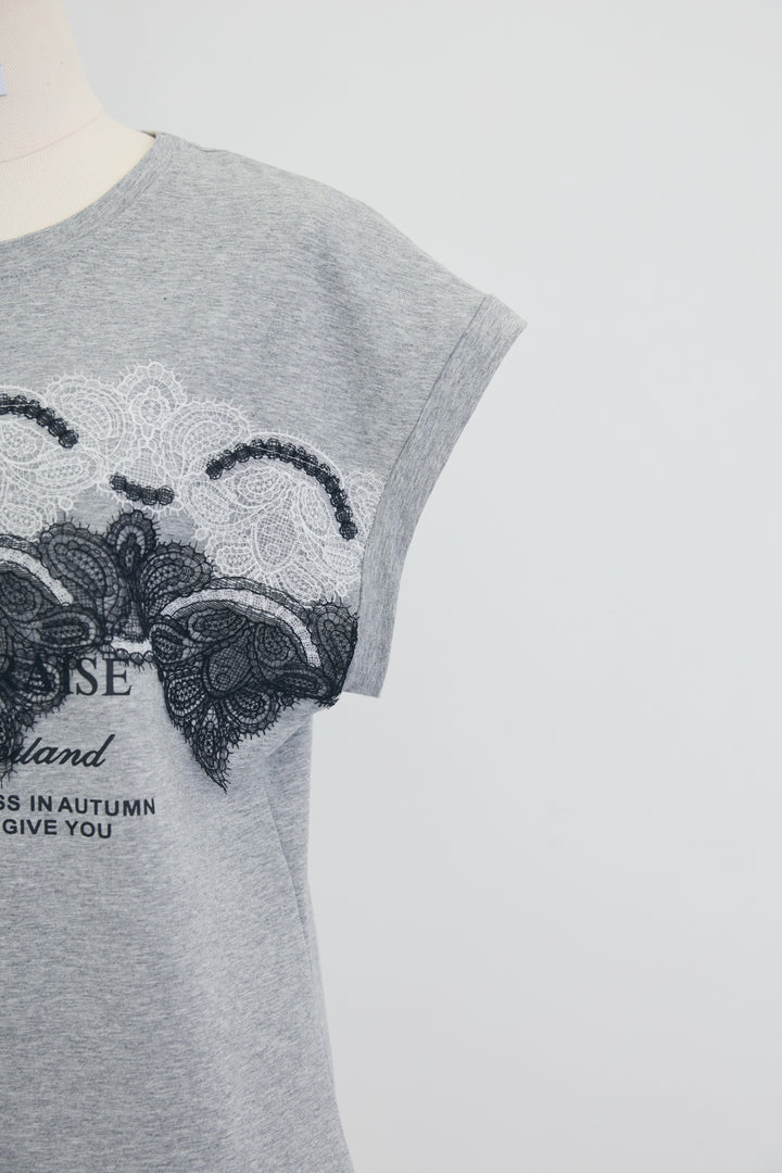 [予約]レースデザインロゴTシャツ