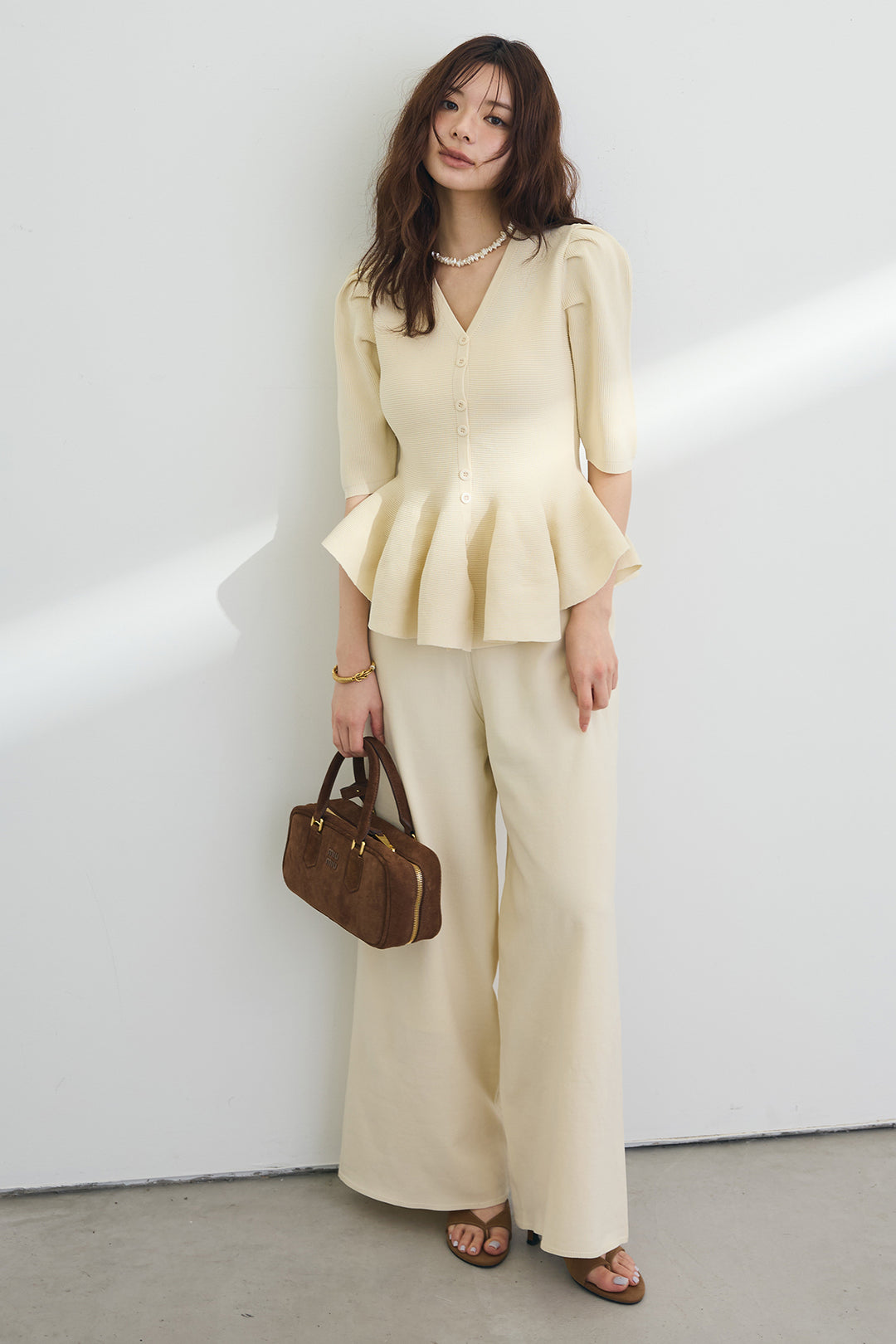 [予約]美ラインペプラムハーフスリーブニット