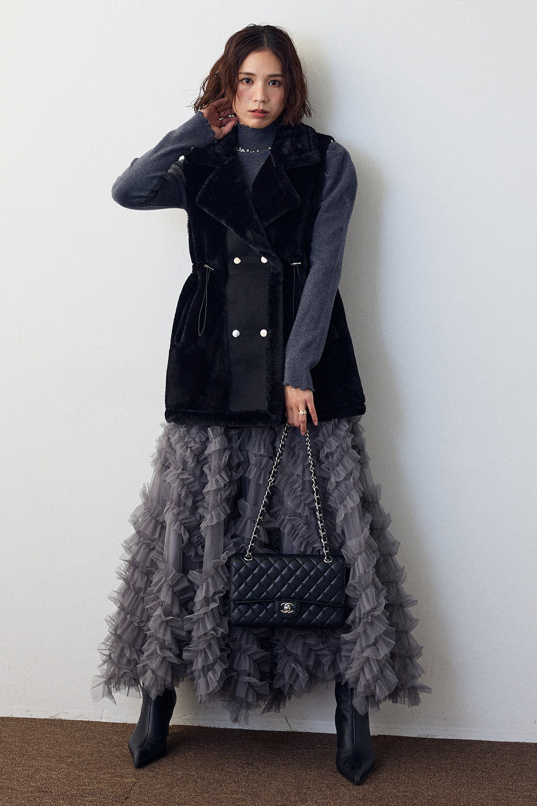 [予約/SET]ネックショルダーパールポイントニット+テディボアウエストドロストベスト+スフレアシメチュールスカート(3set)